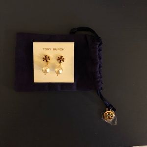 Tory Burch Crystal Pearl Drop Earring - New!